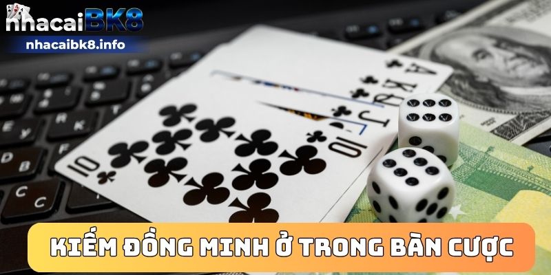 Kiếm đồng minh ở trong bàn cược